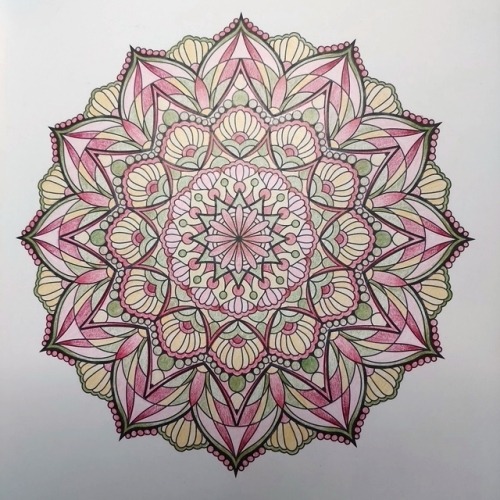Mandala gekleurd door Judith
